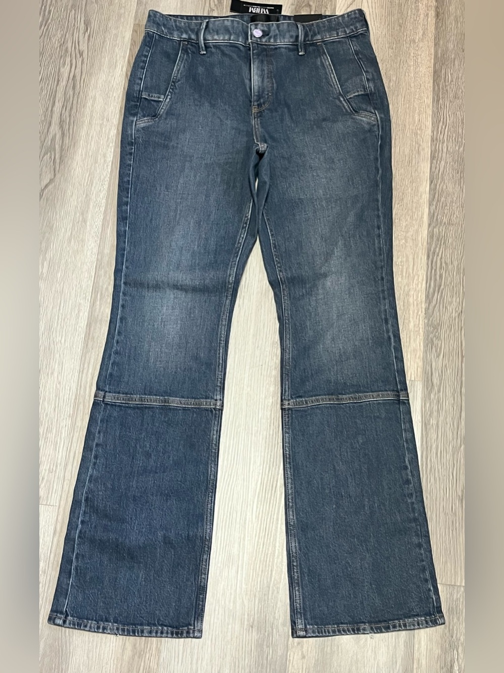 NWT $130 White House Black Market Women’s Size 6R High-Rise Bootcut Jeans 31x31